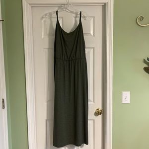 Old Navy women’s maxi dress-new